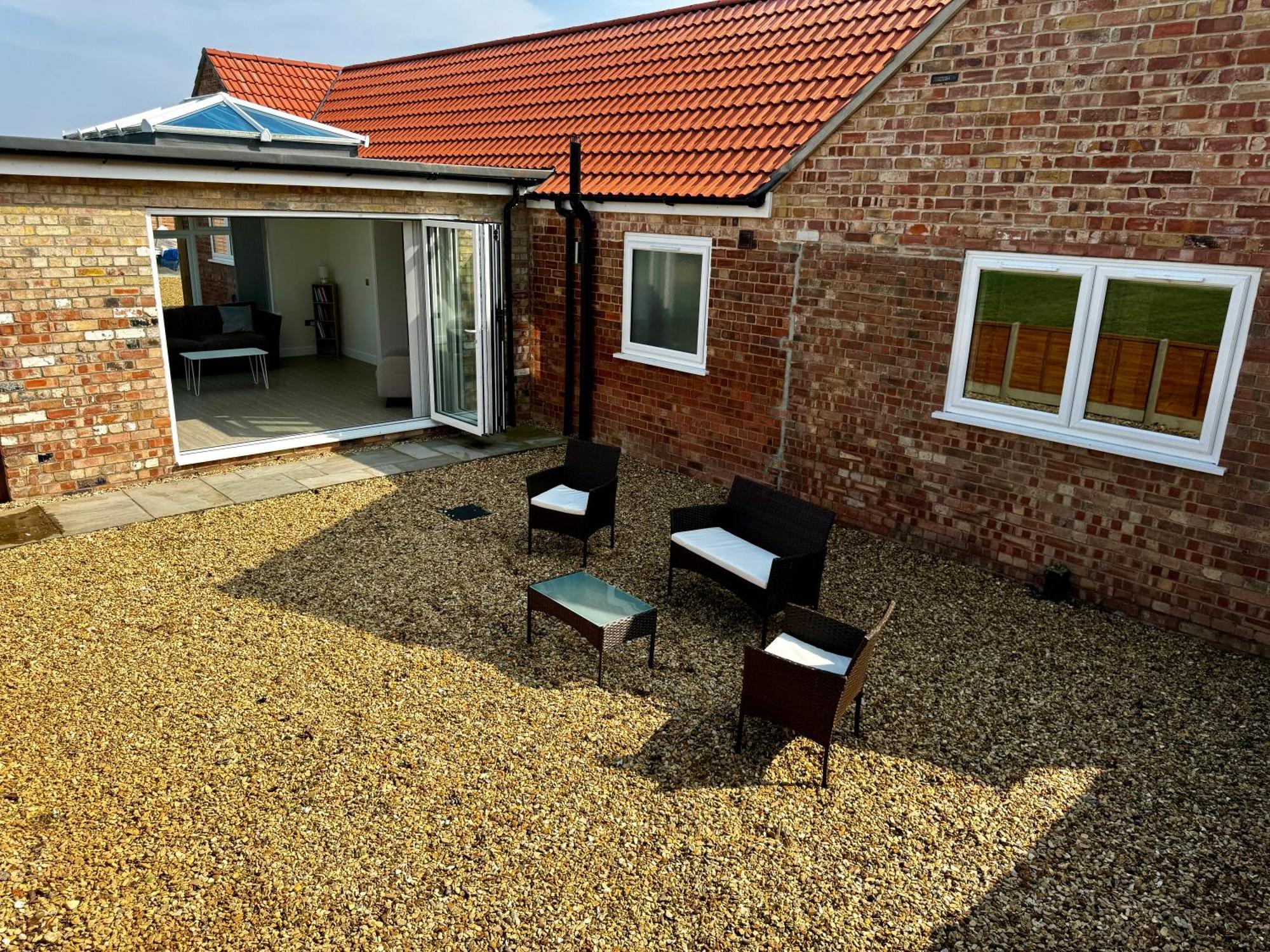 Luxury Isla Cottages, Bourne! Dog-Friendly, Countryside Views, Garden, Parking, 5Mins Pubs - Family Holiday エクステリア 写真