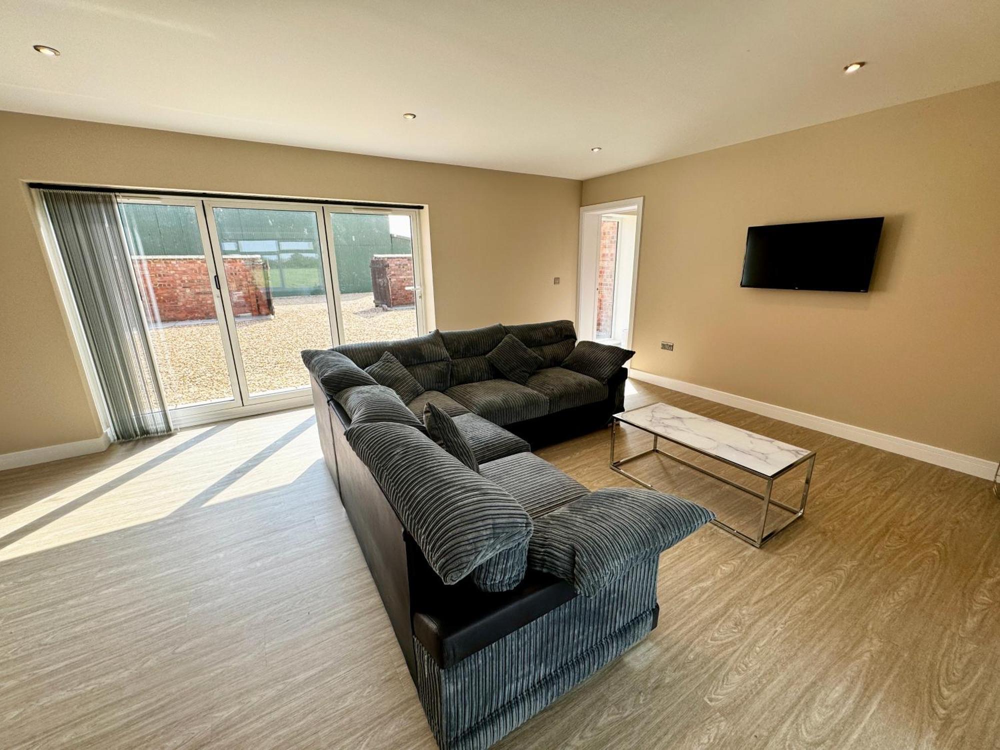 Luxury Isla Cottages, Bourne! Dog-Friendly, Countryside Views, Garden, Parking, 5Mins Pubs - Family Holiday エクステリア 写真