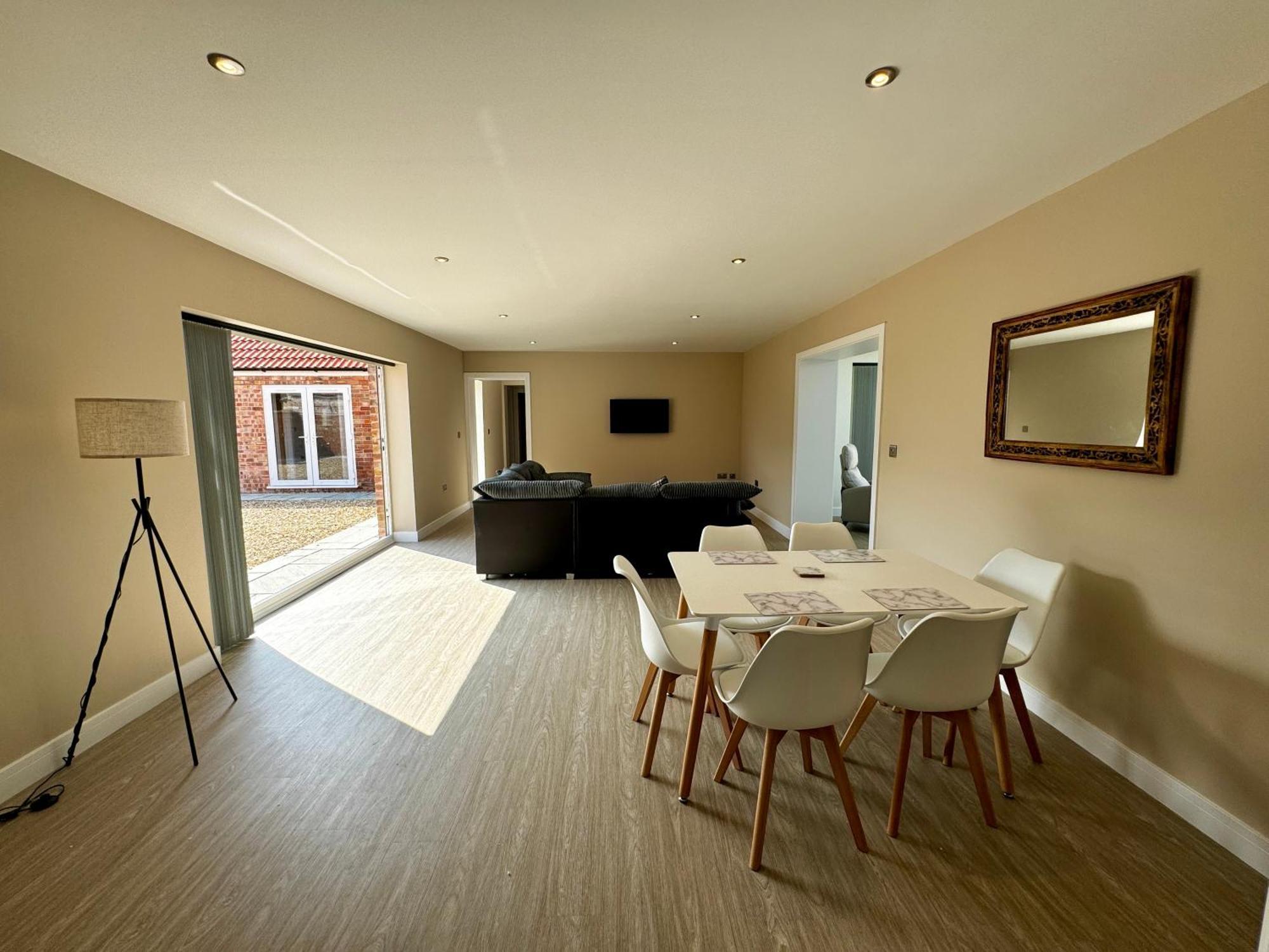 Luxury Isla Cottages, Bourne! Dog-Friendly, Countryside Views, Garden, Parking, 5Mins Pubs - Family Holiday エクステリア 写真
