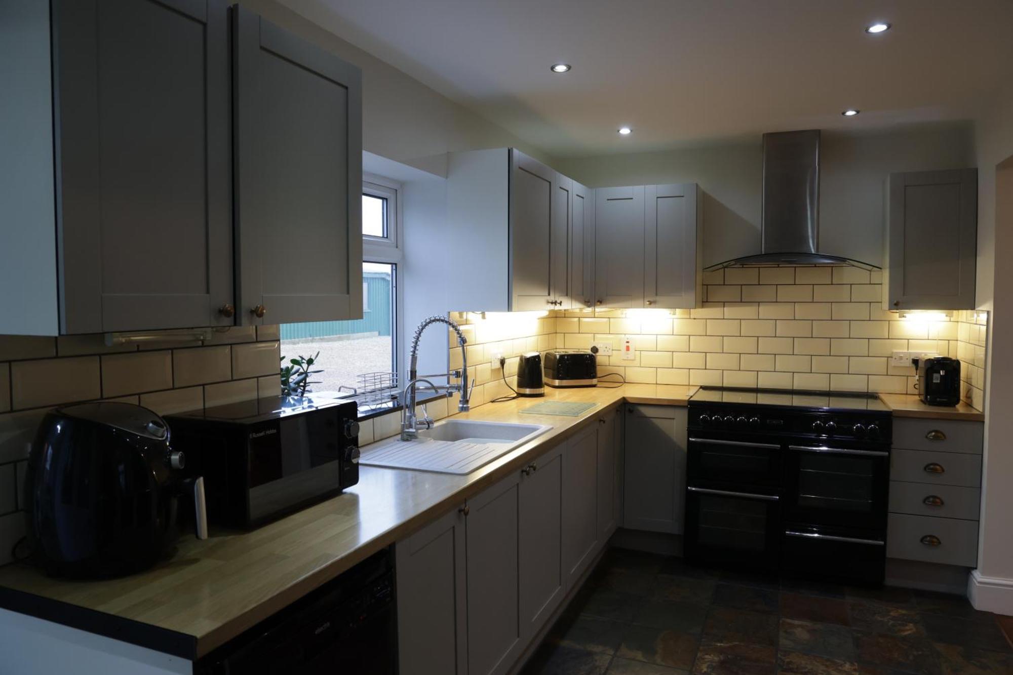 Luxury Isla Cottages, Bourne! Dog-Friendly, Countryside Views, Garden, Parking, 5Mins Pubs - Family Holiday 部屋 写真