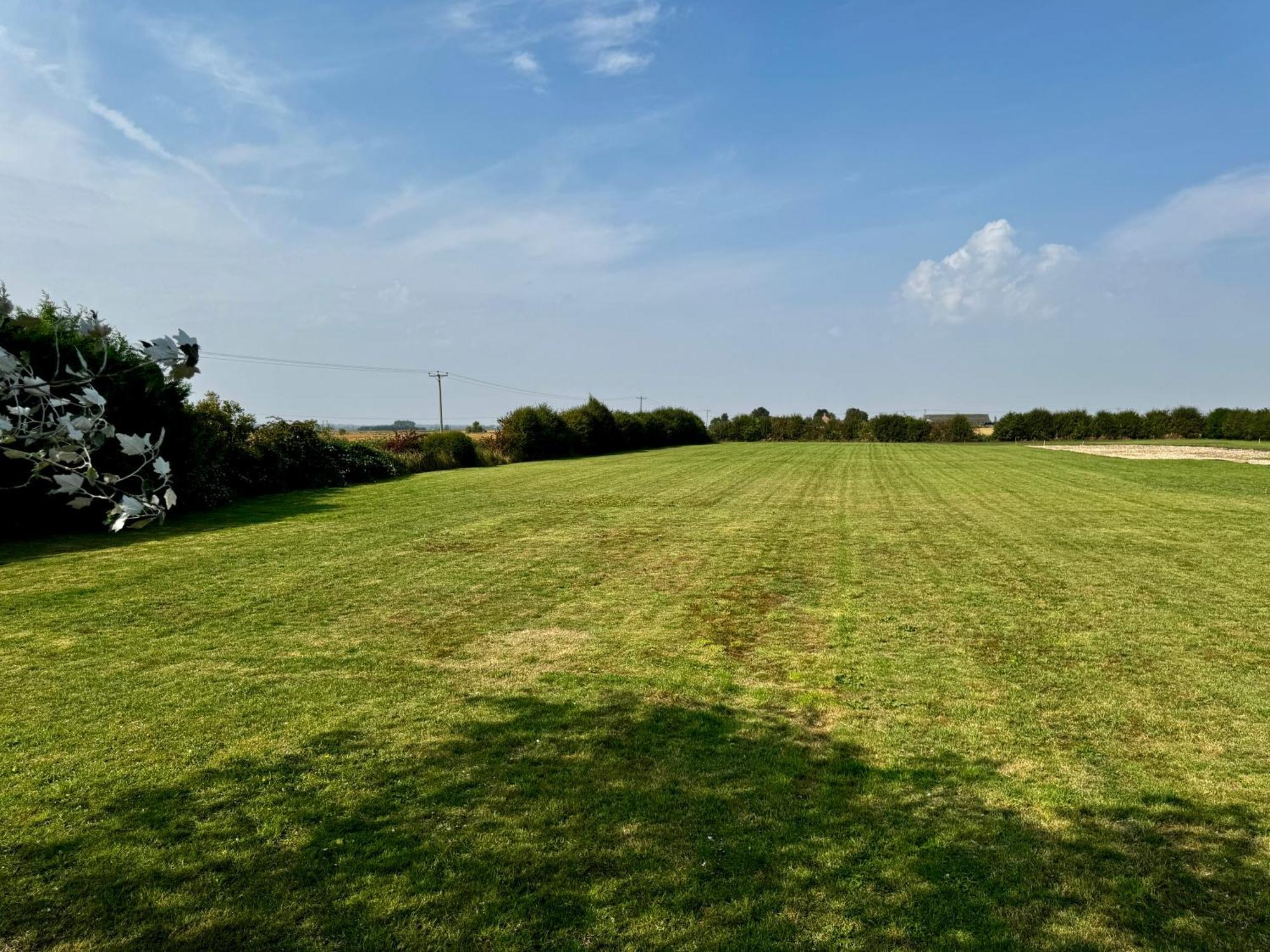 Luxury Isla Cottages, Bourne! Dog-Friendly, Countryside Views, Garden, Parking, 5Mins Pubs - Family Holiday エクステリア 写真